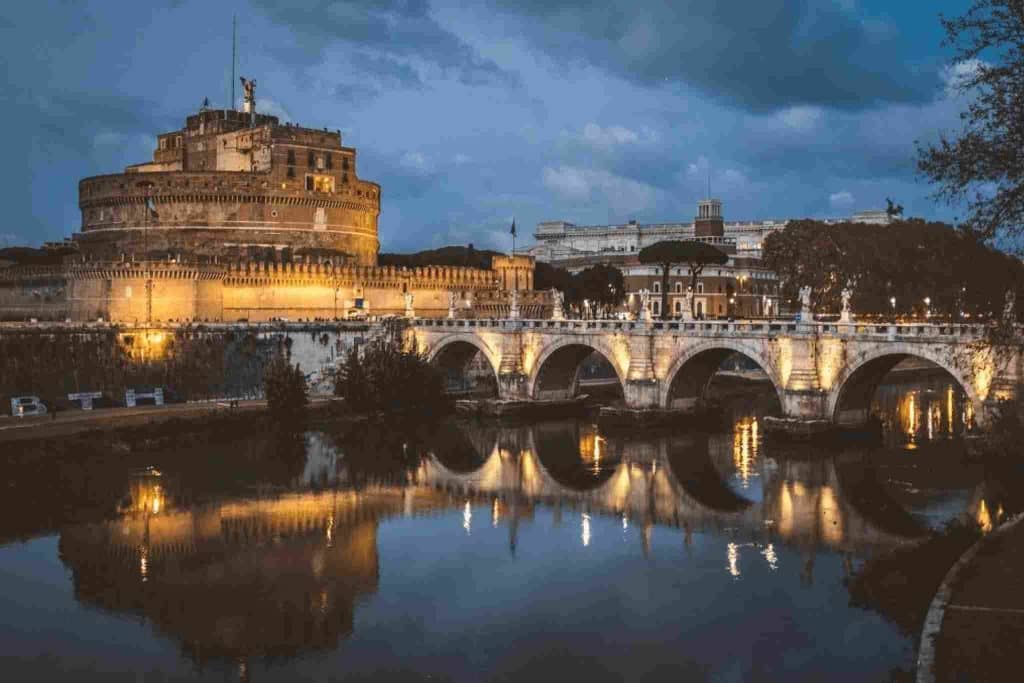 Castel Sant'Angelo at night